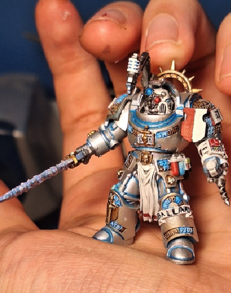 Apothecary Space Marine Miniature